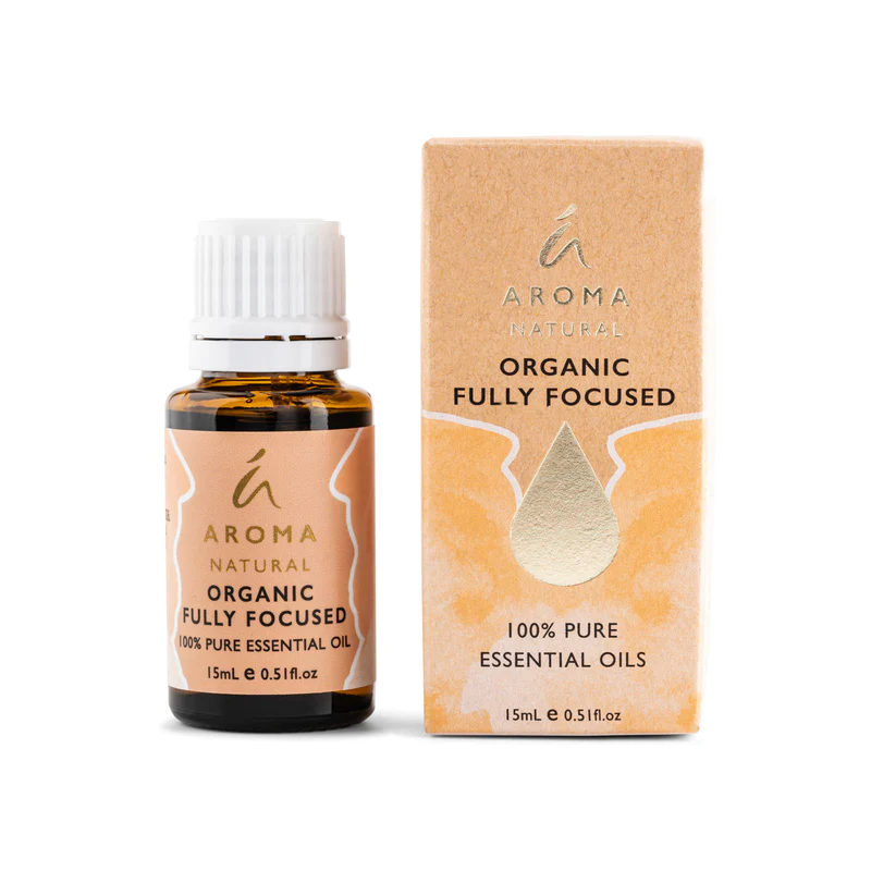 FG6931_ANEssentialOils_OrganicFullyfocussed_800x